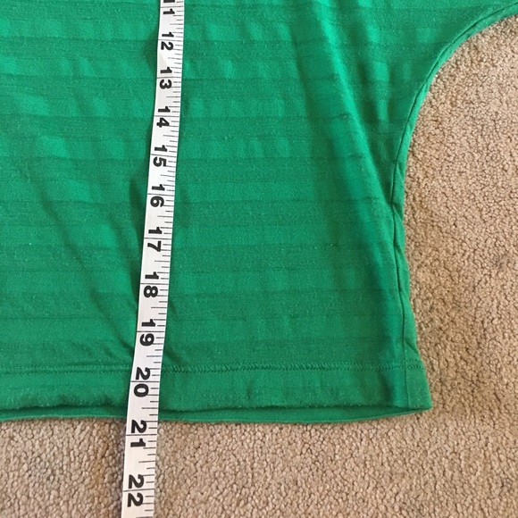 ❤️LAST DAY! Donating!❤️BCBGMAXAZIRA green shirt - Picture 8 of 8